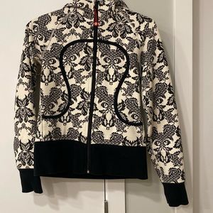 Lululemon hoodie. Like new!